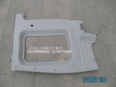 1B24954121018,側(cè)圍上內(nèi)護(hù)板右,北京遠(yuǎn)大歐曼汽車配件有限公司