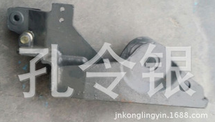 濟(jì)寧商用車(chē)配件豪瀚汽車(chē)前懸翻轉(zhuǎn)支架AZ1671430023/AZ1671430023