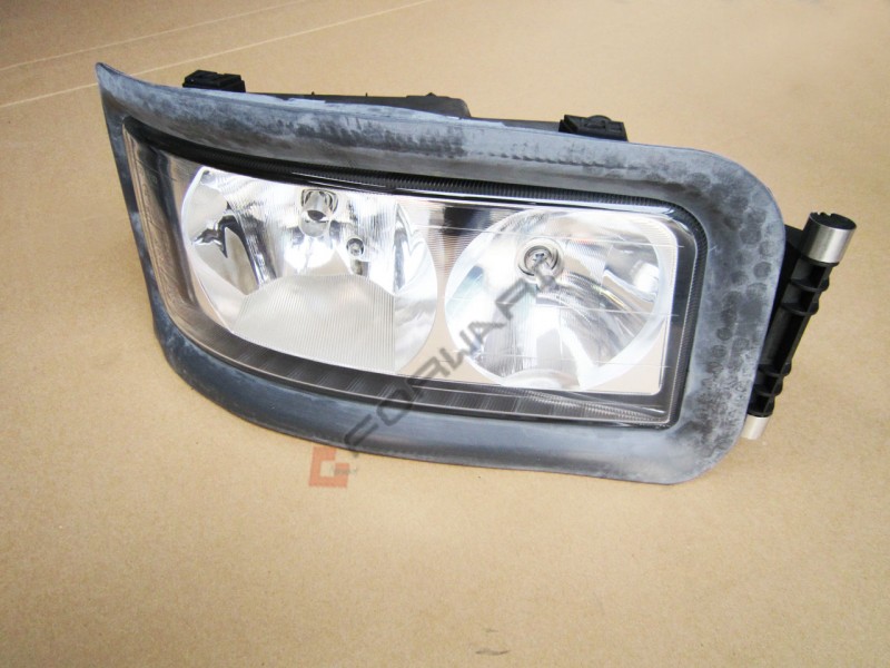 81.25101-6579  MAN Headlamps R/81.25101-6579