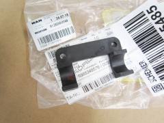 81.25245.0144,Anti-fog lamp fixing bracket,濟南向前汽車配件有限公司