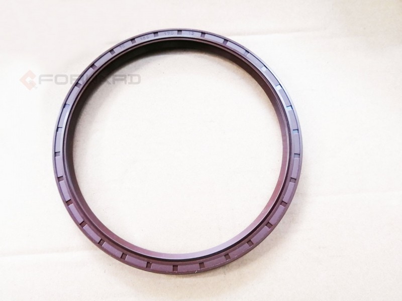 2190-3103023,Wheel hub oil seal,濟南向前汽車配件有限公司