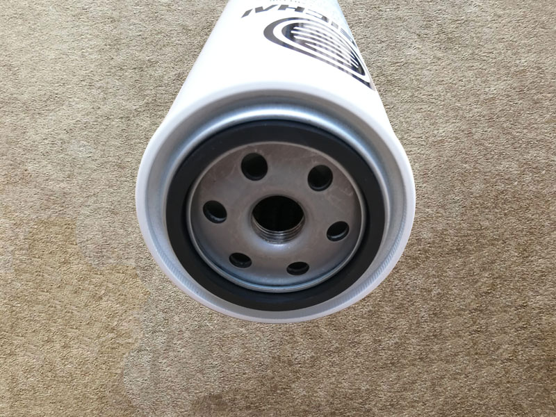 1000428205,機油濾清器芯Oil filter core,濟南向前汽車配件有限公司