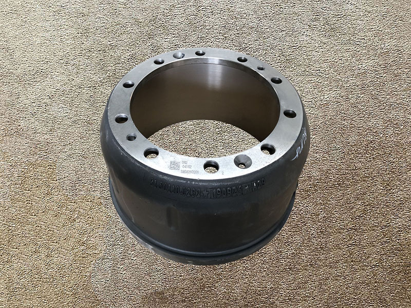 81.50110.0232,前制動鼓，F(xiàn)ront brake drum HDM7.5,濟(jì)南向前汽車配件有限公司