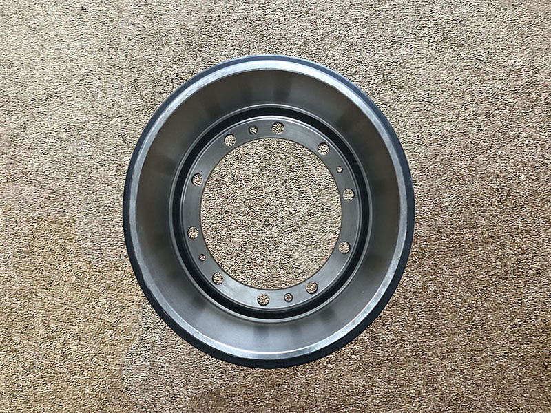 81.50110.0232,前制動鼓，F(xiàn)ront brake drum HDM7.5,濟(jì)南向前汽車配件有限公司