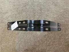 DZ14251870269,Side guide shield bracket 5,濟(jì)南向前汽車配件有限公司