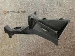 DZ13241431056,Front mount right support,濟(jì)南向前汽車配件有限公司